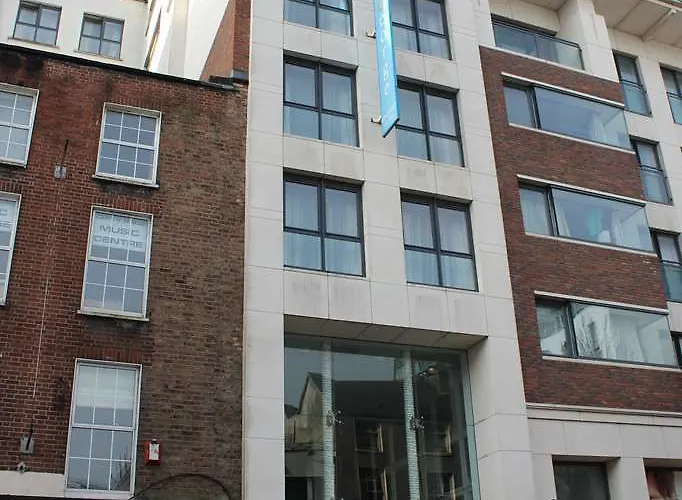 The George 4* Limerick Junction